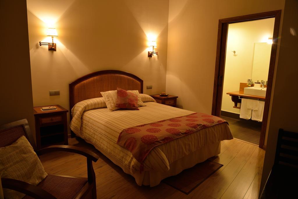 Casa Rural La Botica Oropesa Phòng bức ảnh